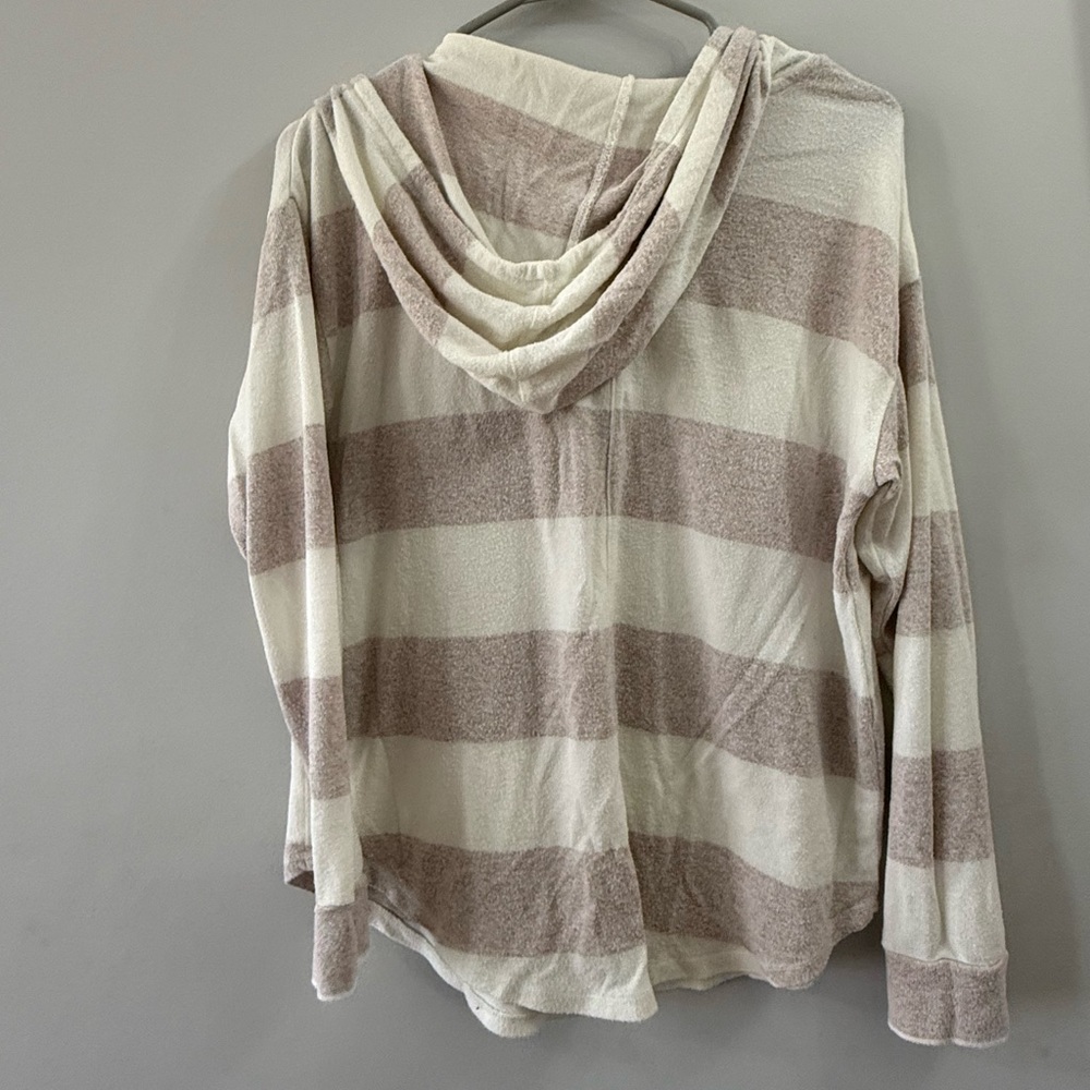 Market & Spruce Striped Hoodie with Front Pocket - Picture 4 of 5